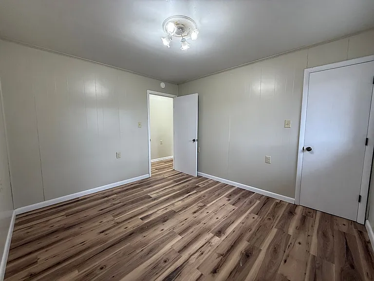 245 Meadowbrook Rd — Photo 12