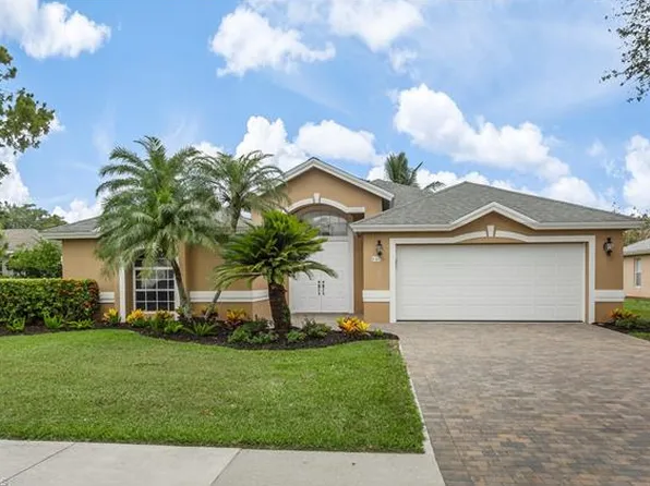 641 Briarwood Blvd, Naples, FL 34104