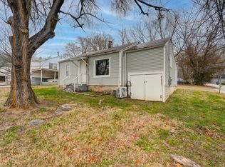 408 S 3rd Ave, Ozark, MO 65721