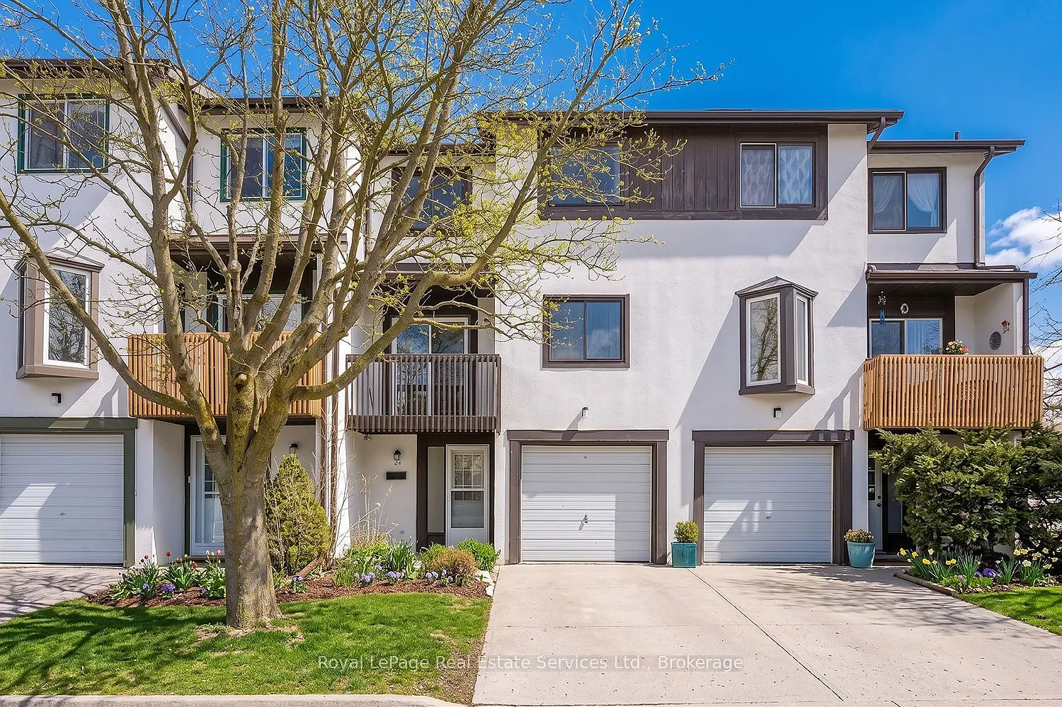 3 bed, $3,400 — Photo 1
