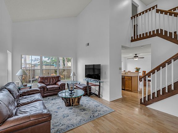 3rd image of 6416 Rock Beauty Terrace