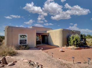 7 Dulce Rd, Santa Fe, NM 87508