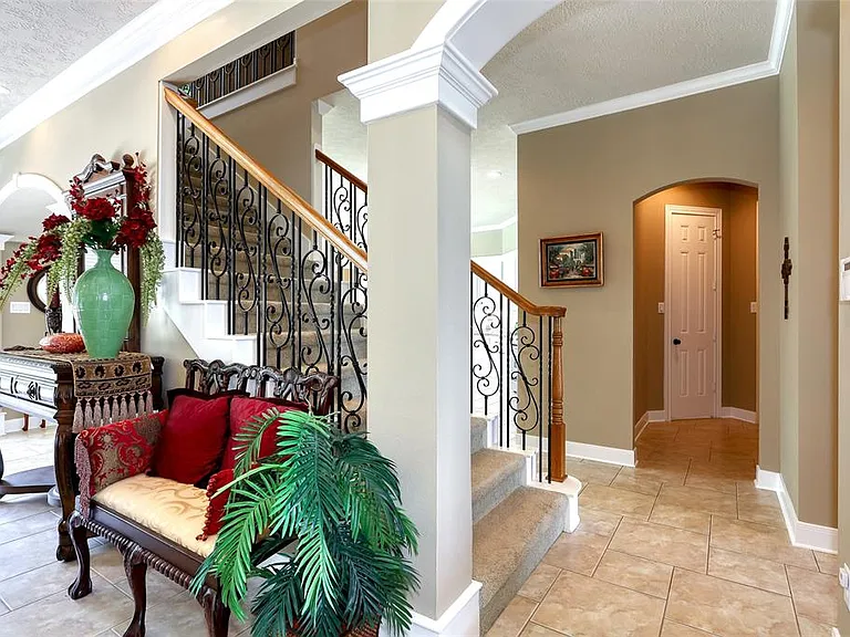 18623 Windsor Lakes Dr — Photo 14