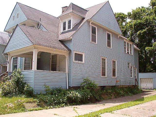 2nd image of 64 Mitchell Ave #2R