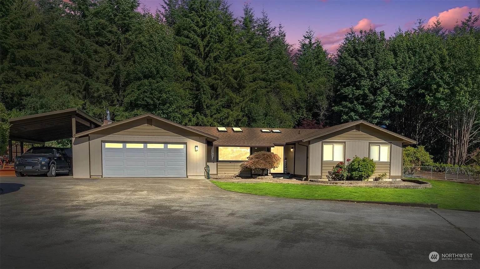 18 Alder Place photo 1