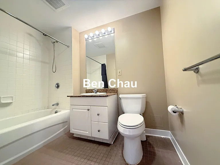 234 Causeway St #723 — Photo 8