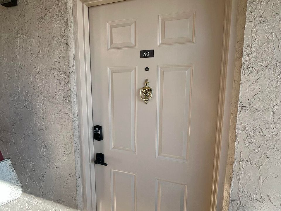 1st image of 9300 SW 8th Street #301