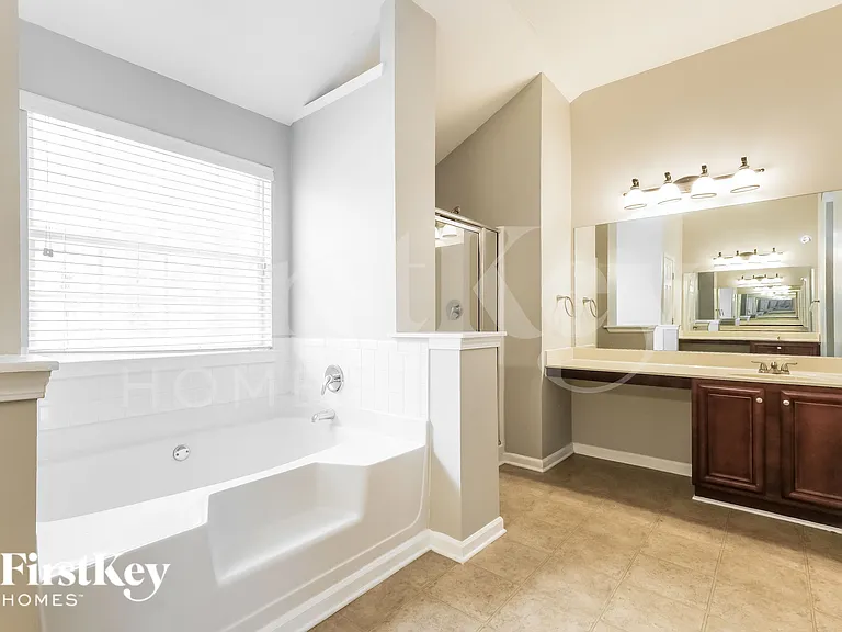 7864 Wrotham Cir — Photo 11