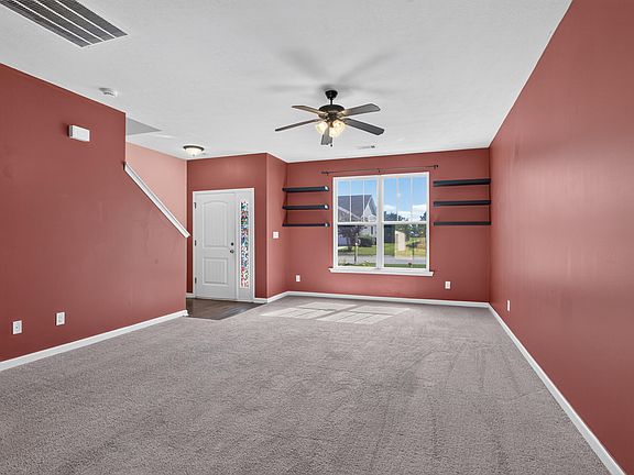 5th image of 568 Brewer Dr