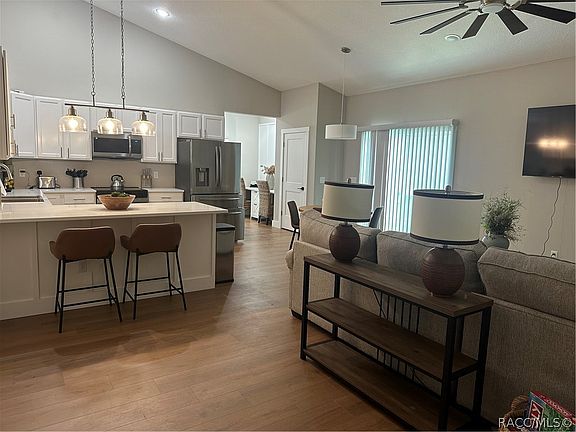 5th image of 6408 W Flanders Ln