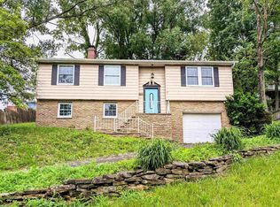 1005 Vandalia Rd, Morgantown, WV 26501