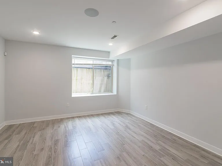 1755 N Marshall St #1 — Photo 16