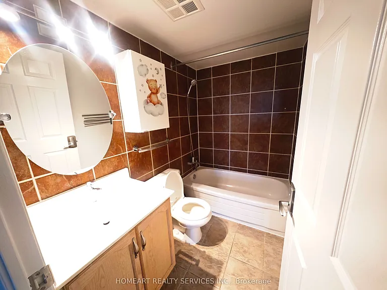 28 Pemberton Ave #1007 — Photo 10