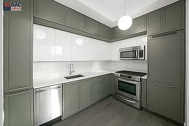 Rented by RELO REDAC INC.