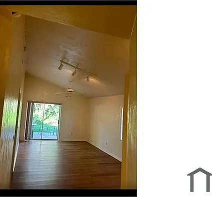 825 Brimfield Ct — Photo 7