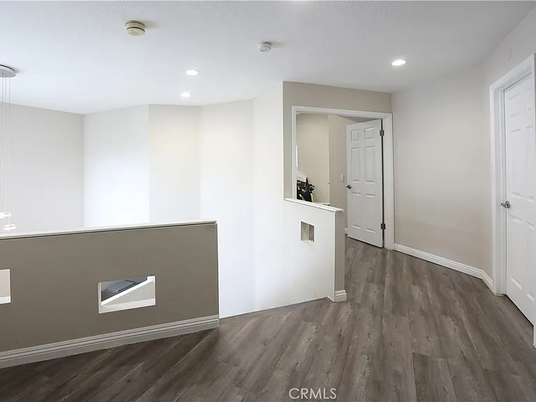 2600 Woodbury Dr — Photo 6