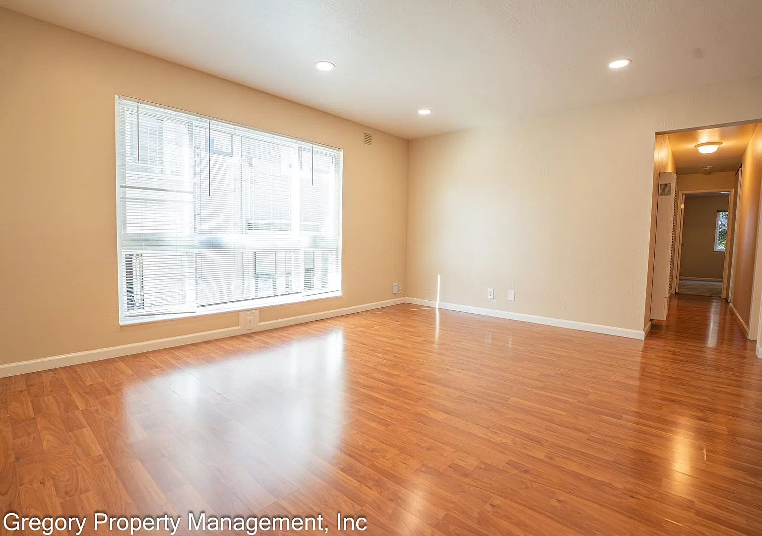 1817 Central Ave — Photo 4