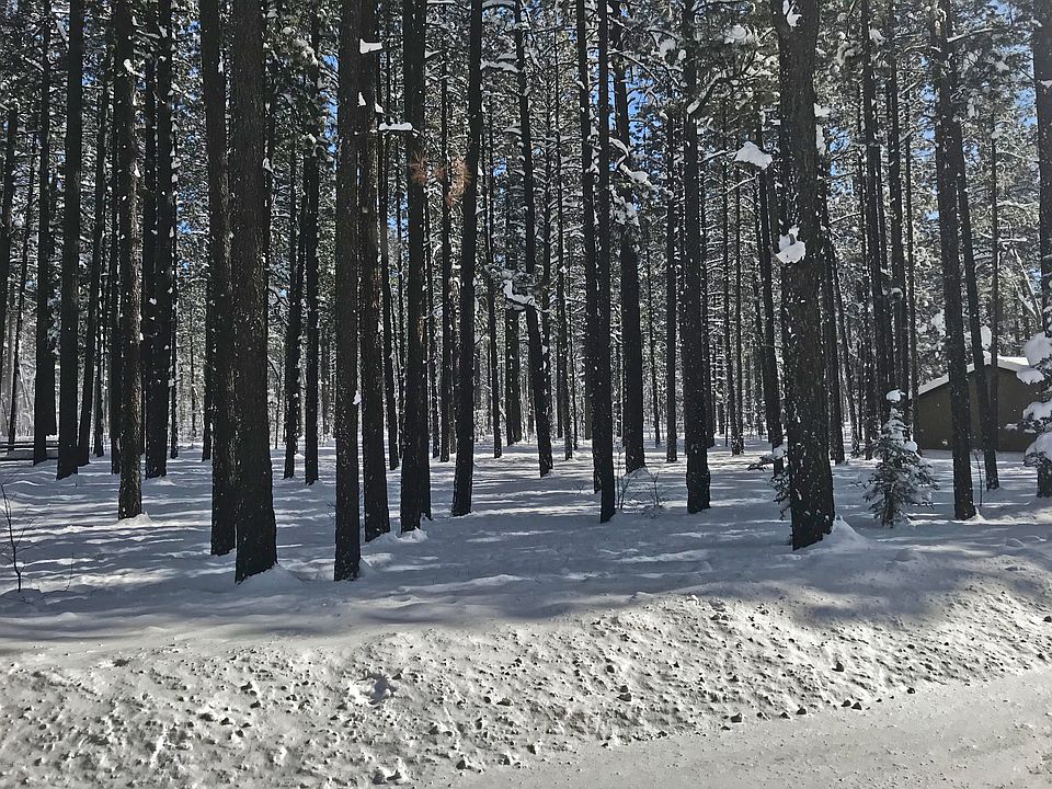 2nd image of 8765 Country Club Dr