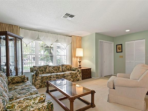 5th image of 3176 Brunswick Cir