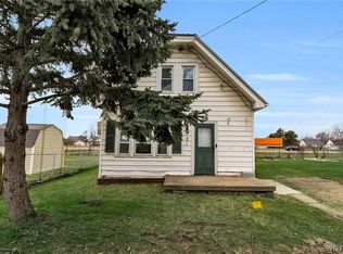 58 Pinehurst Ave, Cheektowaga, NY 14225