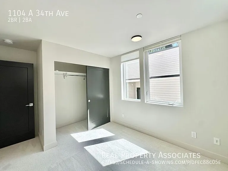 1104A 34th Ave — Photo 28