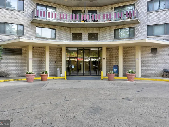 8830 Piney Branch Rd APT 208, Silver Spring, MD 20903