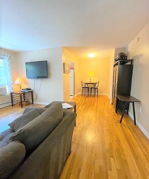 82 Grand St #2 — Photo 3