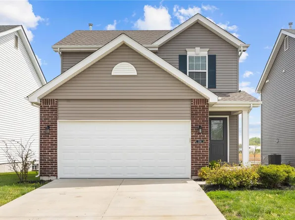 306 Charlestowne Place Dr, Saint Charles, MO 63301