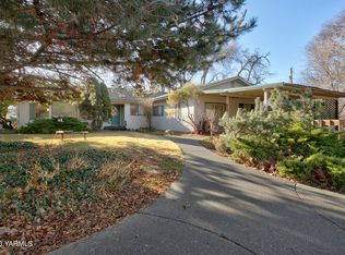 1017 S Euclid Rd, Grandview, WA
