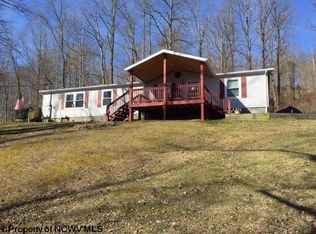 1208 Suds Run Rd, Mount Clare, WV 26408