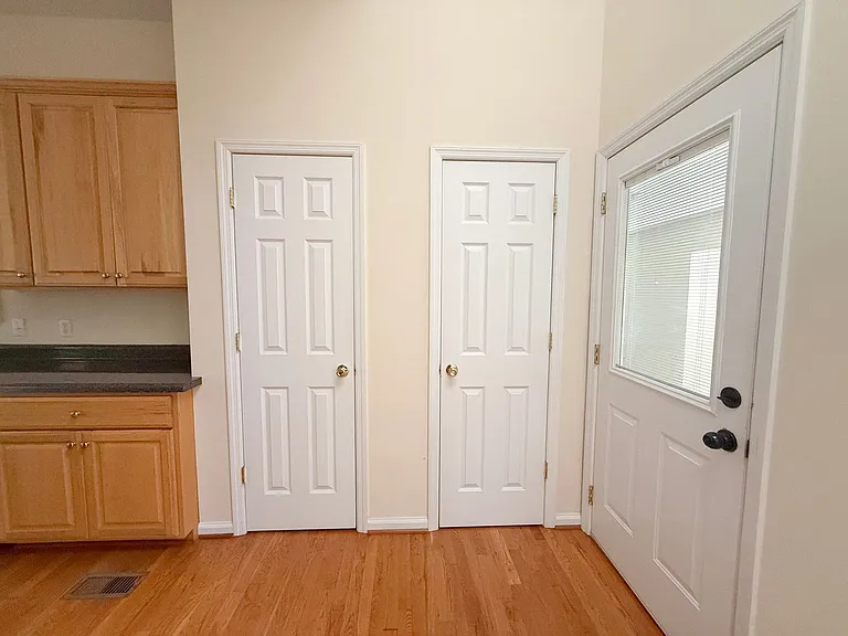 4565 Twin Creeks Dr — Photo 12