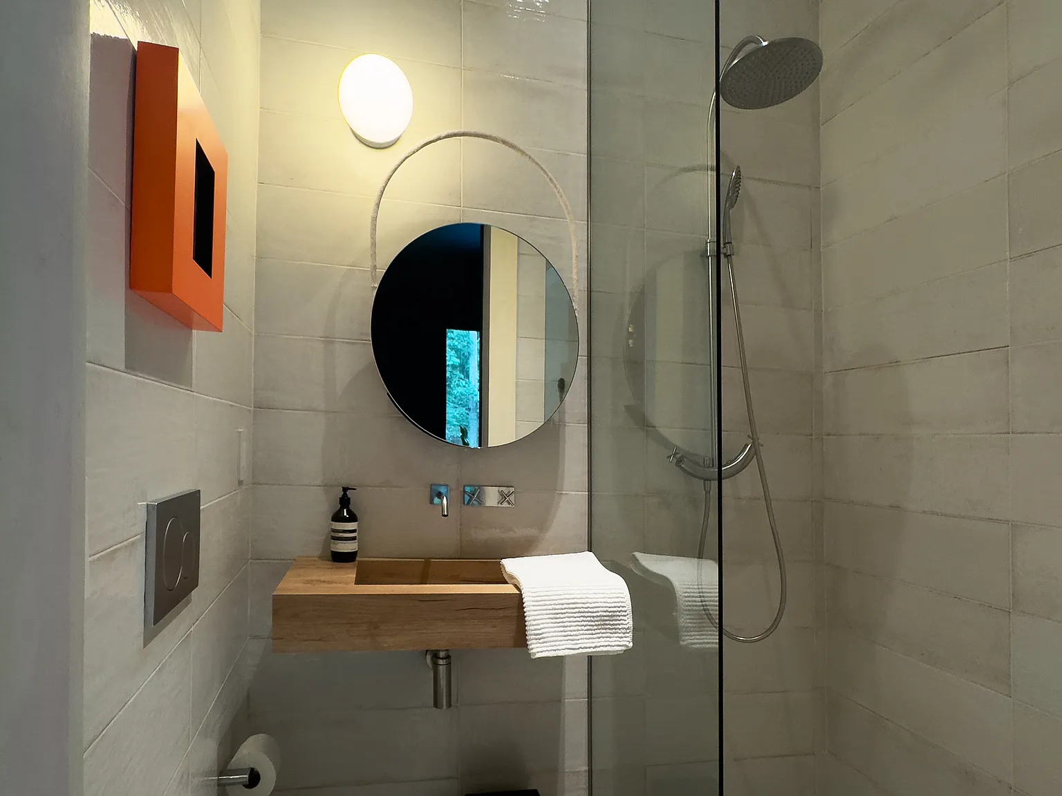 A modernist approach to mindful living — Photo 4