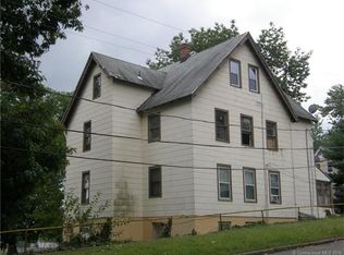 15 Prospect St, Branford, CT 06405