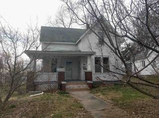 461 S East St, Jacksonville, IL 62650