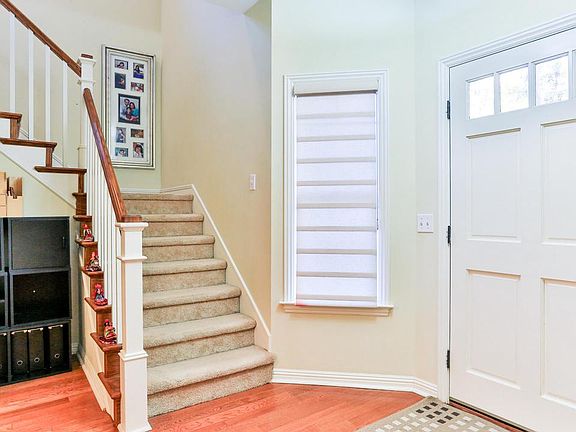 5th image of 2756 Prospect Ave