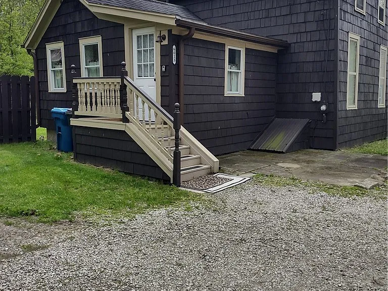 6013 Parker Ct — Photo 16