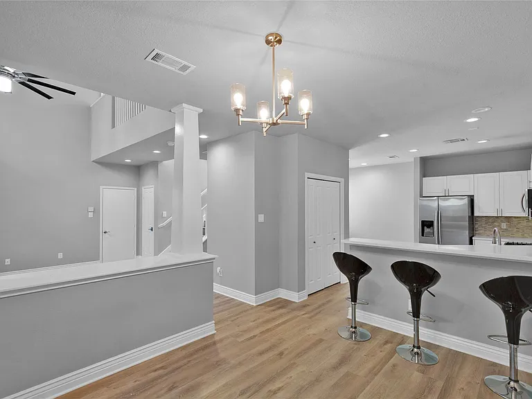 63 Woodlily Pl — Photo 12