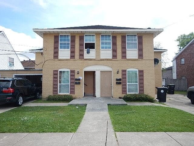 1st image of 1942 Pace Blvd