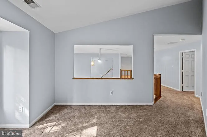 10652 Quarterstaff Rd — Photo 26