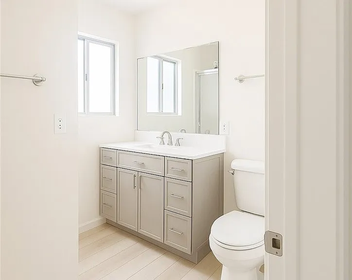 2124 Hermosa Ave #6 — Photo 10