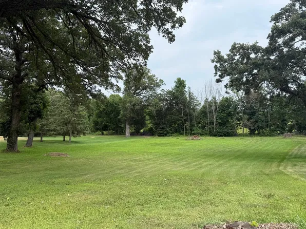 1806 Minnehuta Dr, Fergus Falls, MN 56537