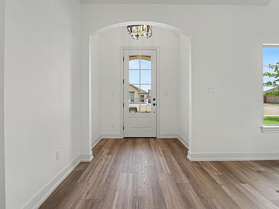 4th image of 7806 53rd St
