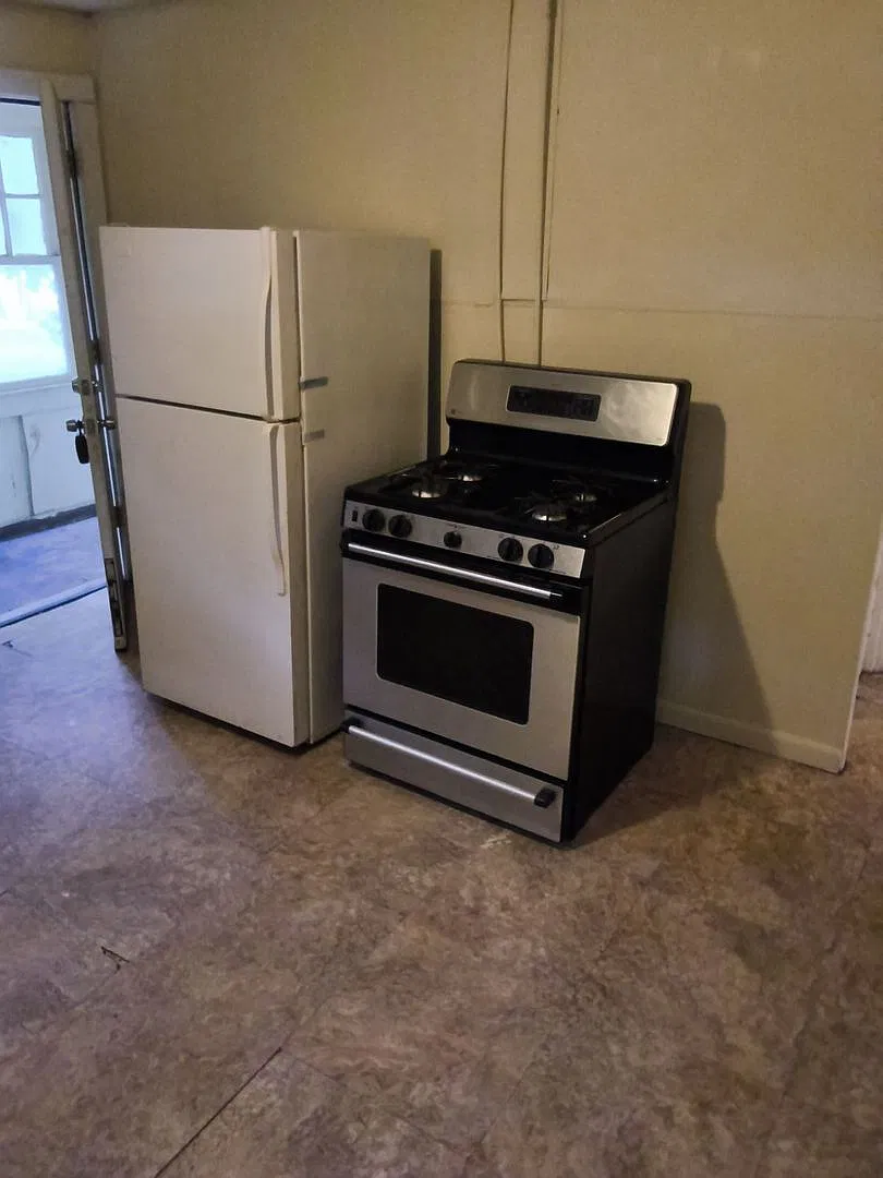 60 Romeyn Street — Photo 3