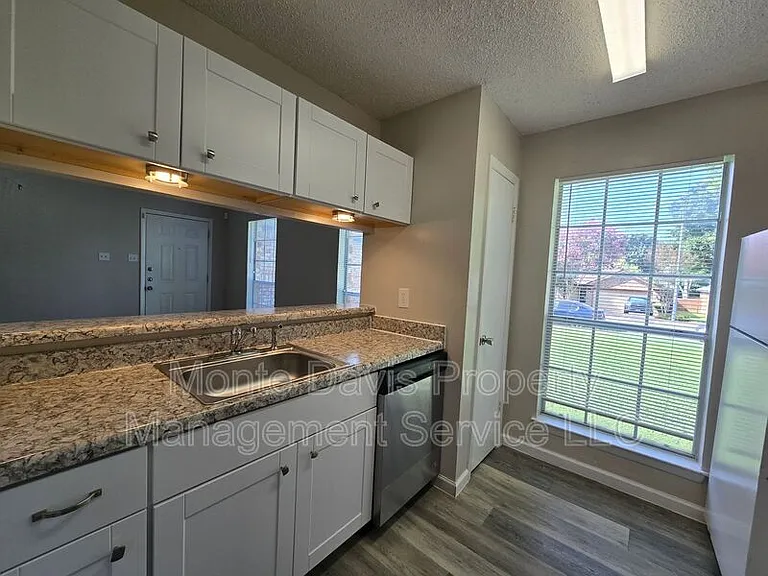 2306 Fuzz Fairway #A — Photo 5