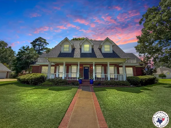 7109 Forest Oak Dr, Texarkana, AR 71854