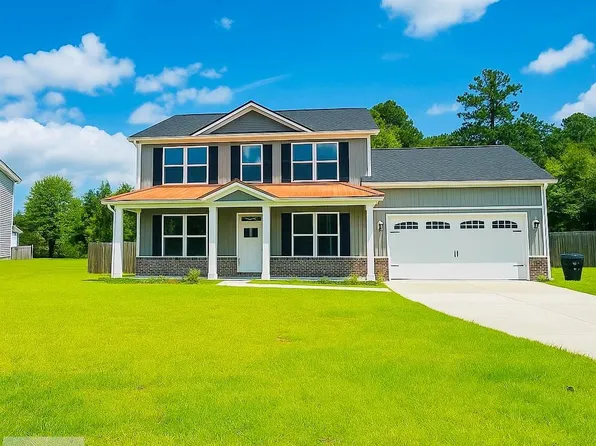 618 S McDonald St, Ludowici, GA 31316