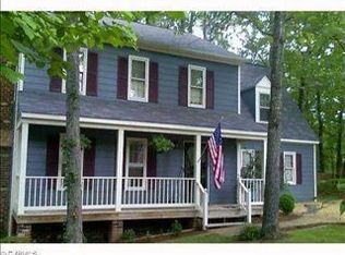 1301 Manders Knoll Ct, Midlothian, VA 23114