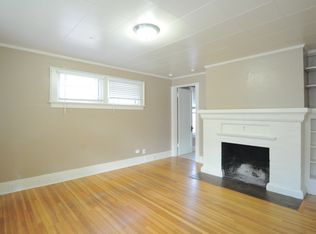5030 9th Ave NE #B, Seattle, WA 98105
