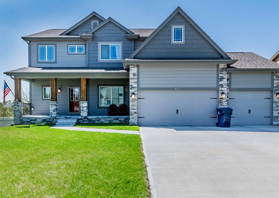 1st image of 2203 Meadowlark Ln