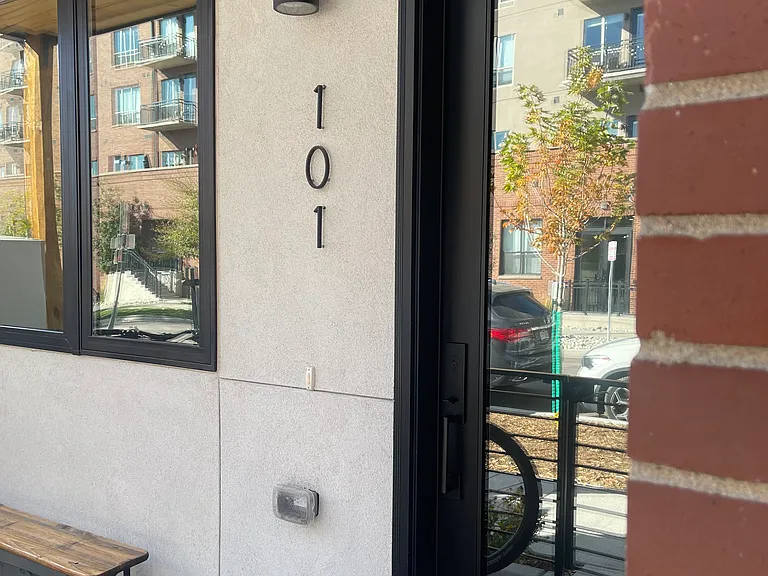 4025 N Jason St #101 — Photo 1